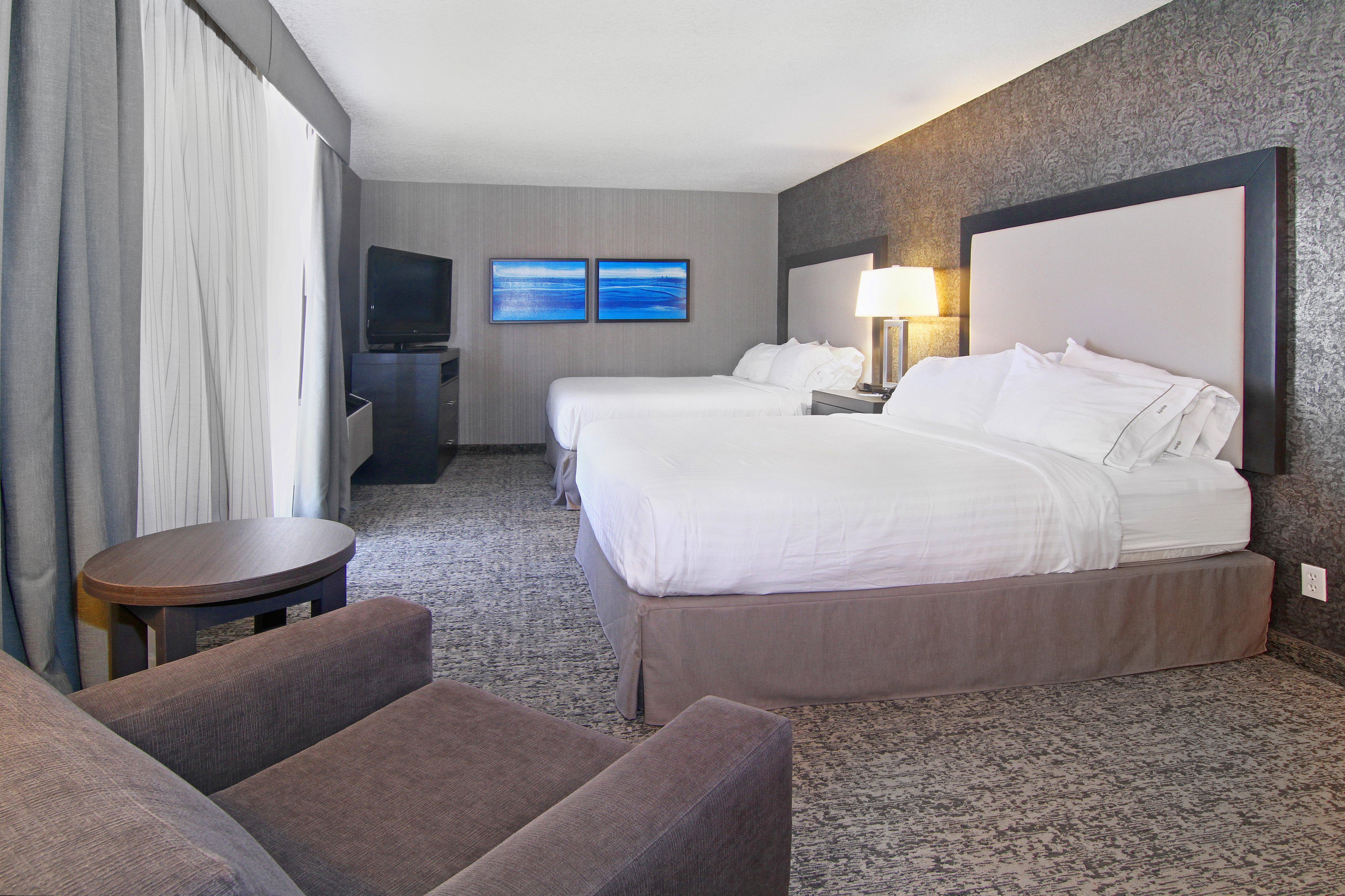 Holiday Inn Express And Suites Calgary By Ihg Bagian luar foto