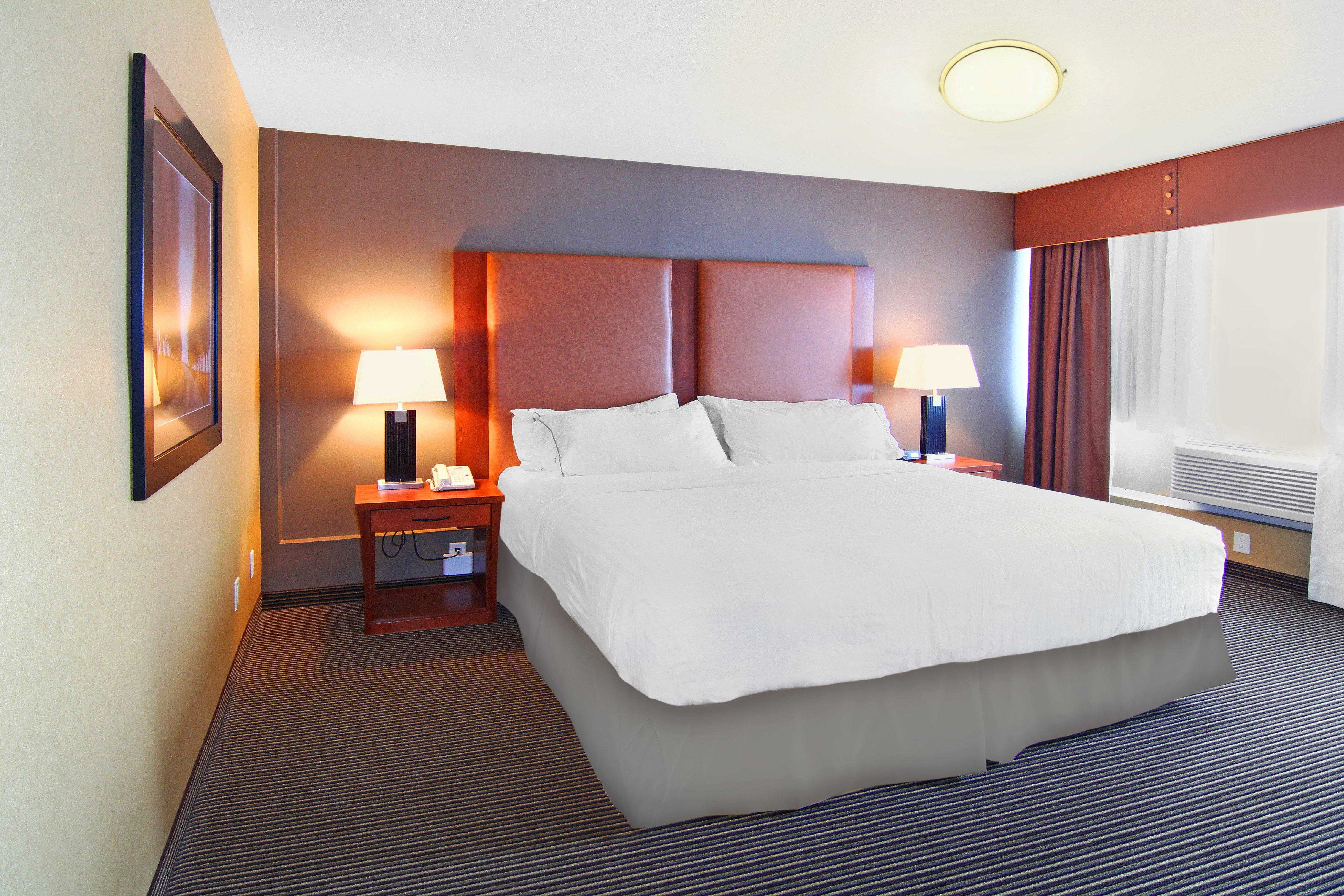 Holiday Inn Express And Suites Calgary By Ihg Bagian luar foto