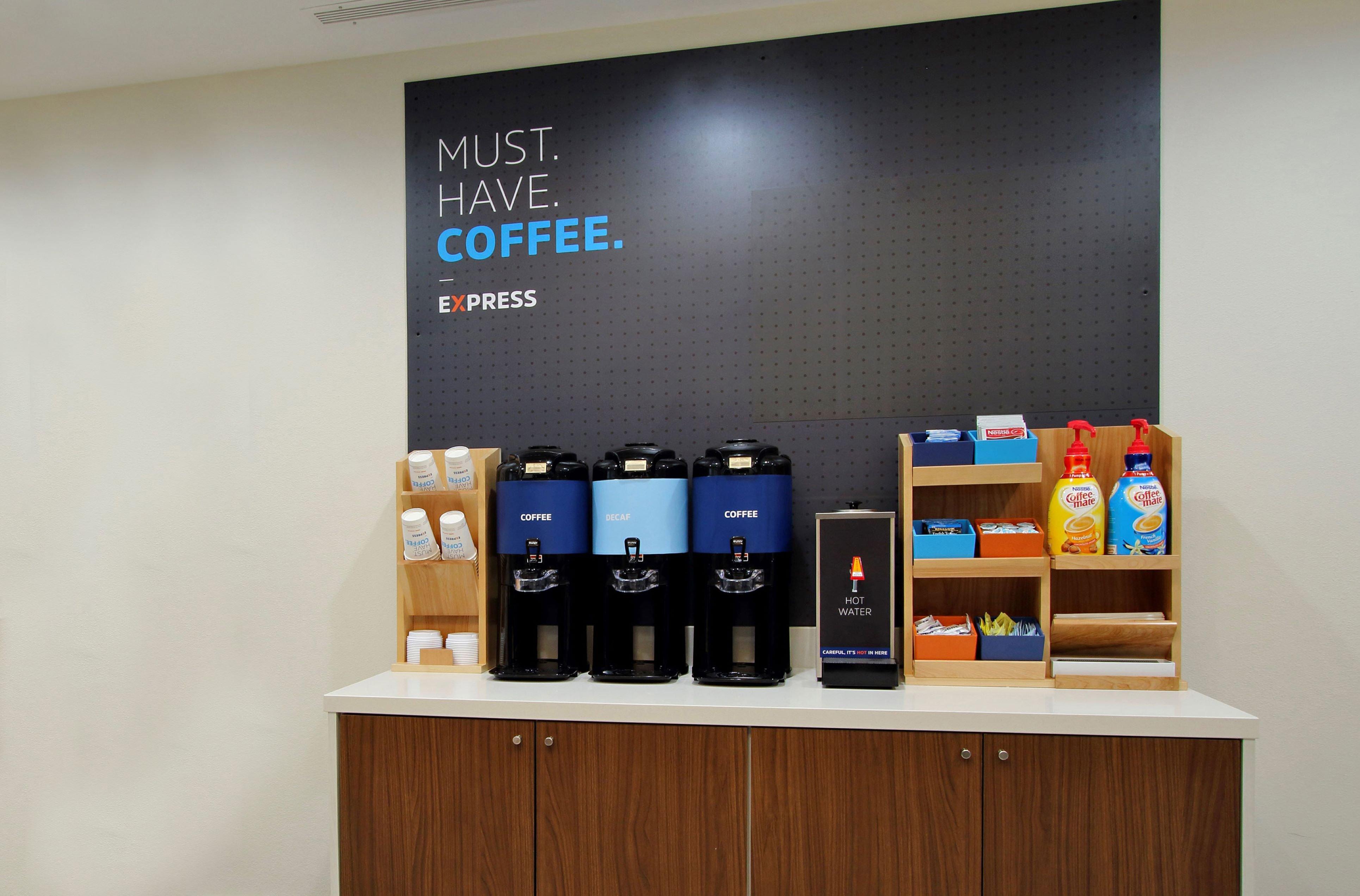 Holiday Inn Express And Suites Calgary By Ihg Bagian luar foto